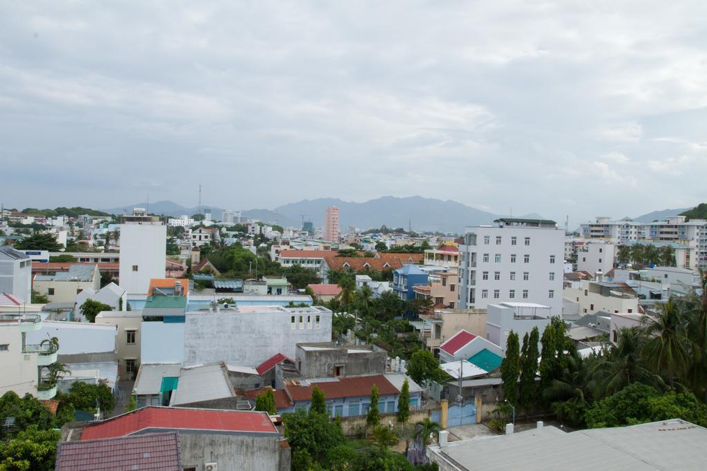 Dong Hai Hotel Nha Trang Extérieur photo