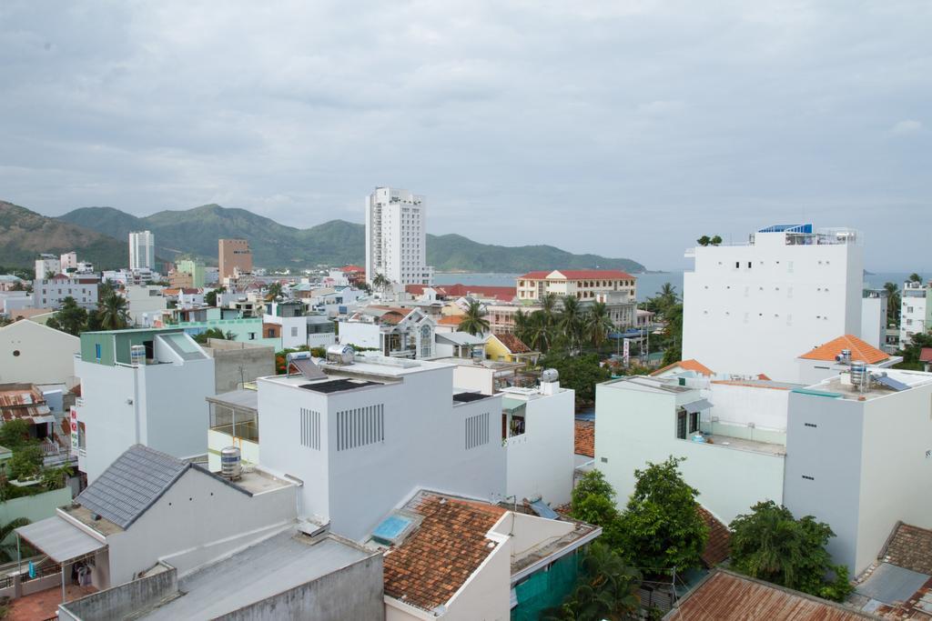 Dong Hai Hotel Nha Trang Extérieur photo